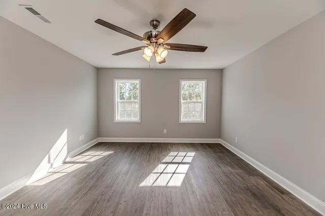 $2,000 | 533 Stadium Drive, Cameron, NC 28326