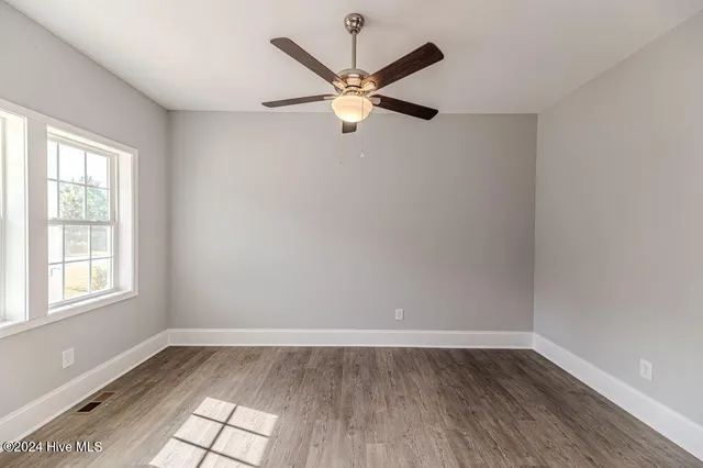 $2,000 | 533 Stadium Drive, Cameron, NC 28326