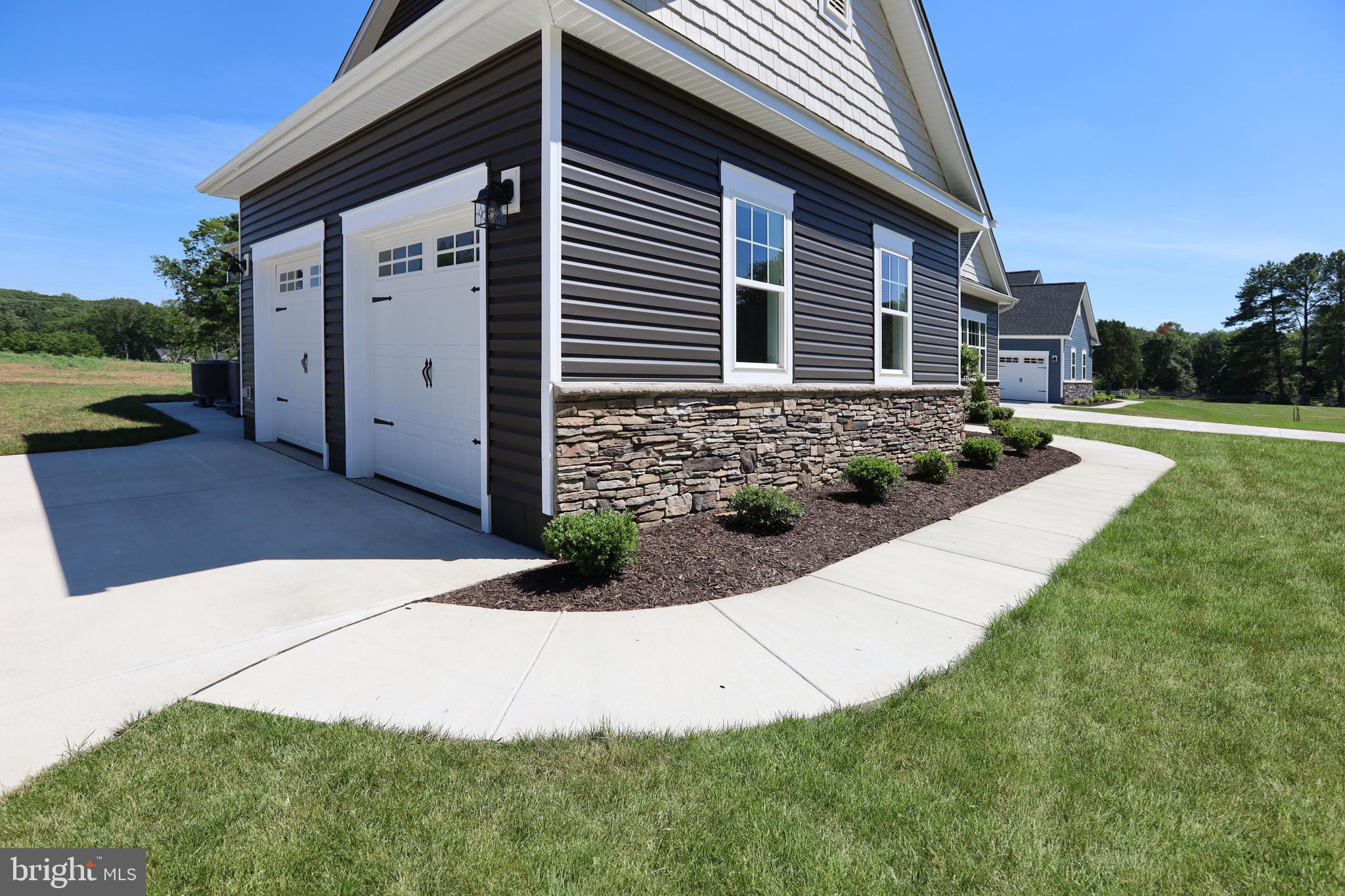 11893 Bradley Forest Road Manassas, VA 20112 - Photo 2 of 60 Front Walkway