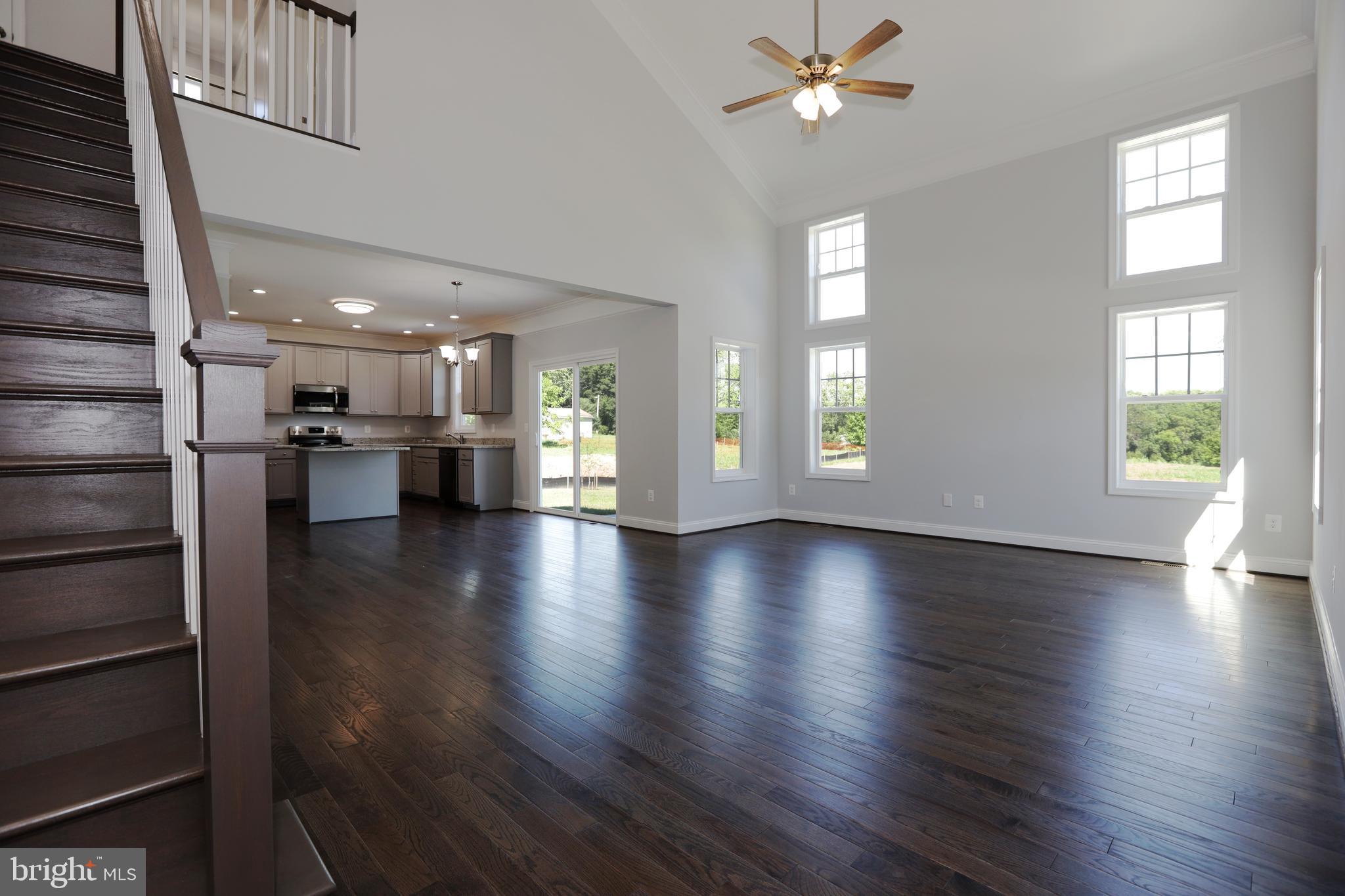 11893 Bradley Forest Road Manassas, VA 20112 - Photo 11 of 60 Living Room