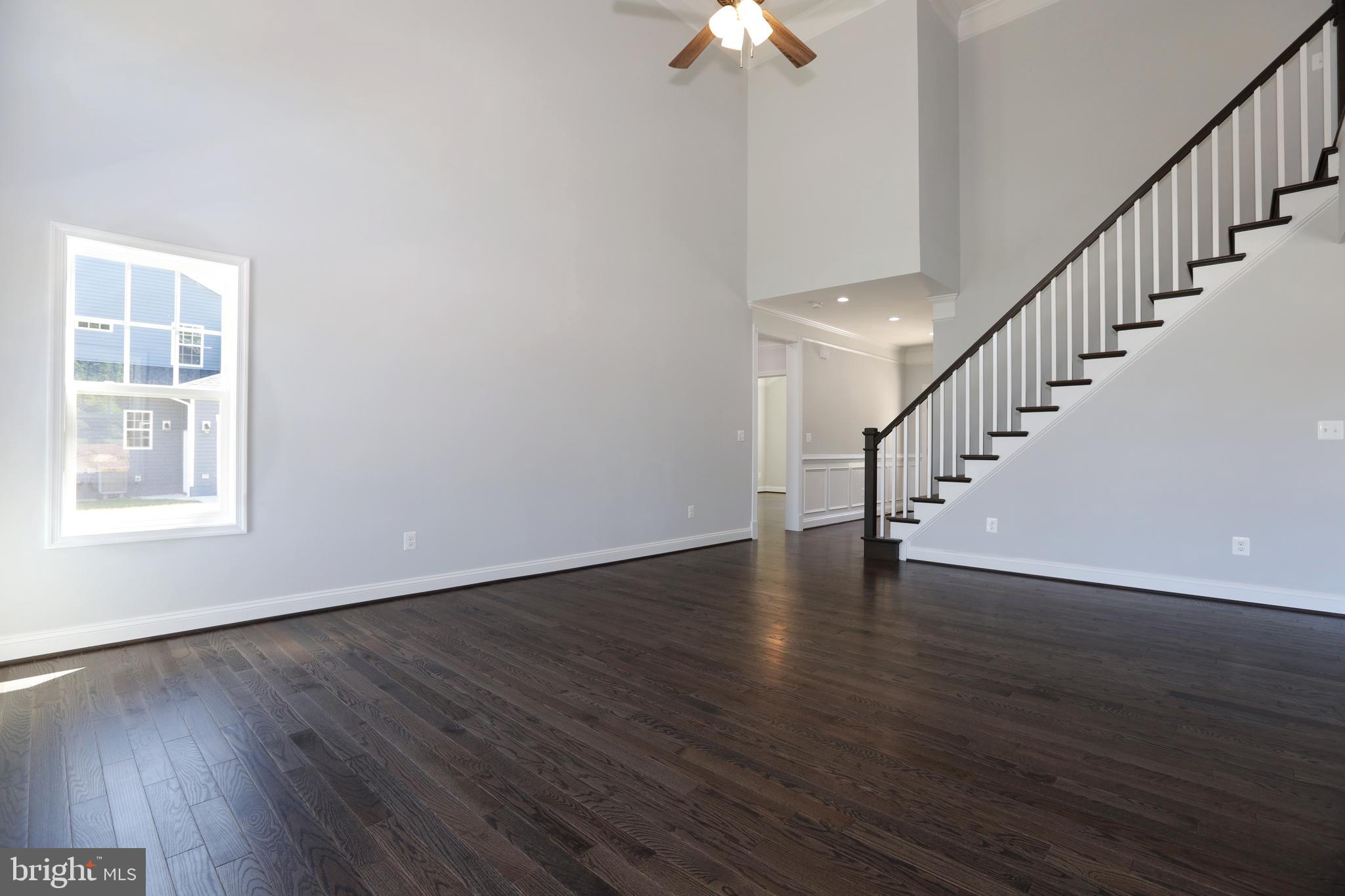 11893 Bradley Forest Road Manassas, VA 20112 - Photo 13 of 60 Living Room