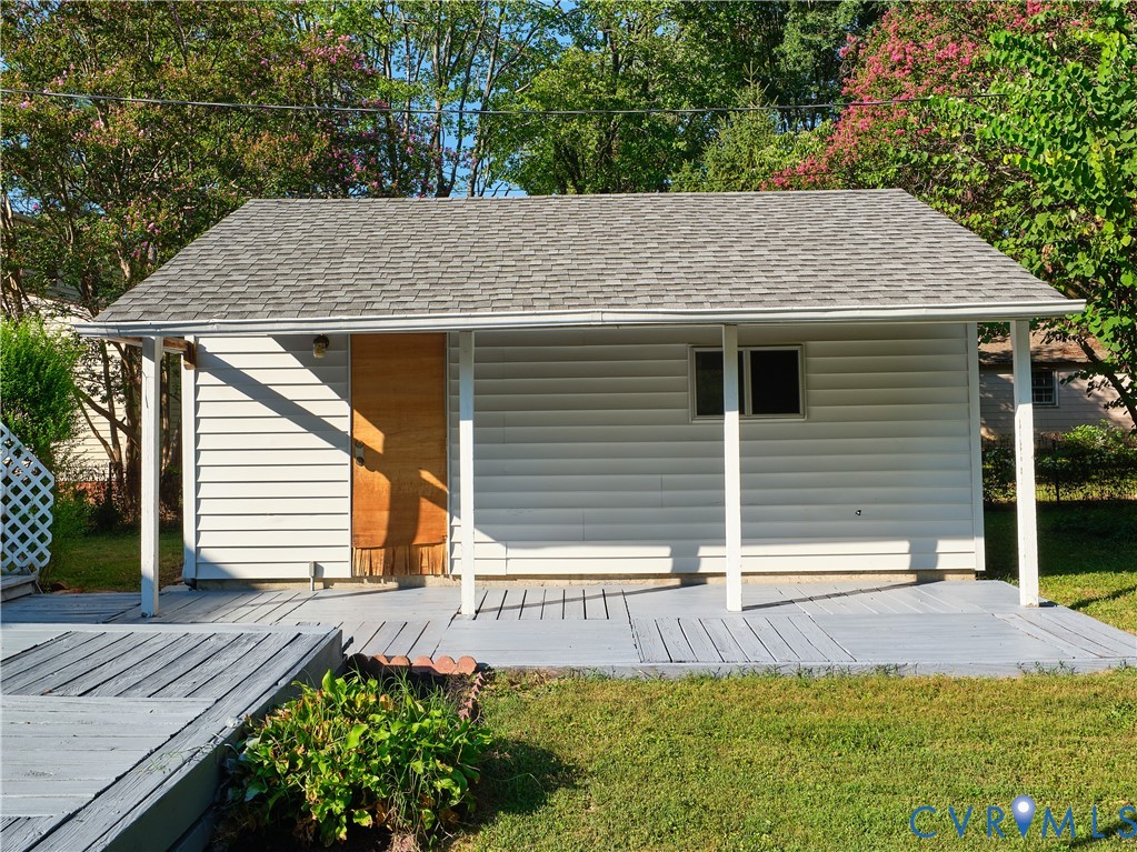1311 Santa Rosa Road Henrico, VA 23229 - Photo 41 of 49 This large shed is ready for your gear