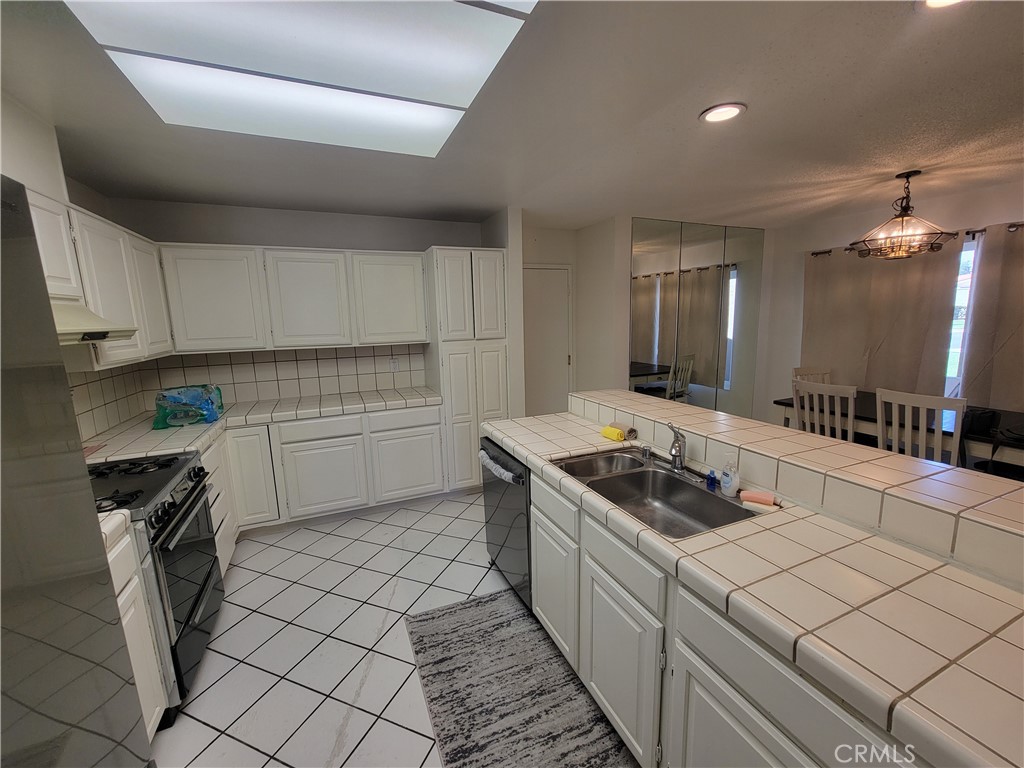 74192 Santa Rosa Circle Palm Desert, CA 92260 - Photo 16 of 37
