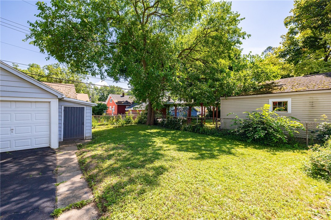 235 Garford Road Irondequoit, NY 14622 - Photo 24 of 30