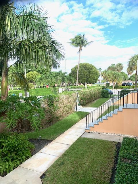 101 South Golfview Road, Unit 11 Lake Worth Beach, FL 33460 - Photo 20 of 26 U22