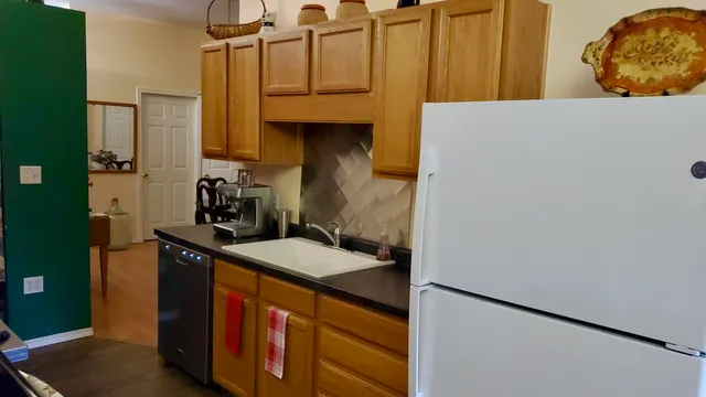 $650,000 | 2639 South 3rd Street, Niles, MI 49120