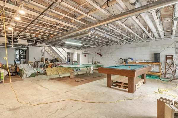 $610,000 | 2639 South 3rd Street, Niles, MI 49120