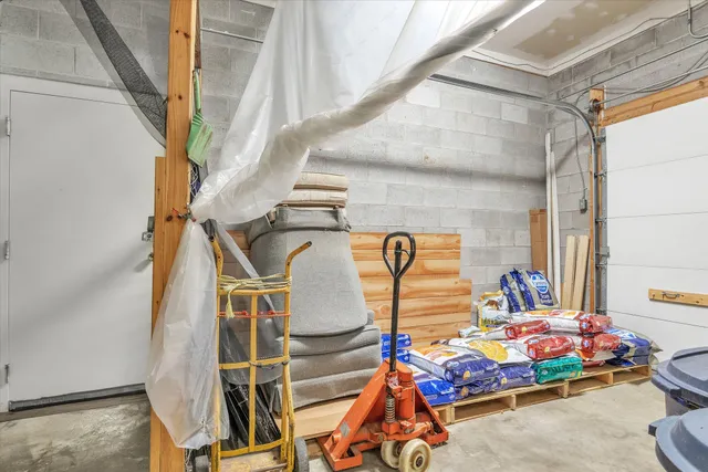 $650,000 | 2639 South 3rd Street, Niles, MI 49120