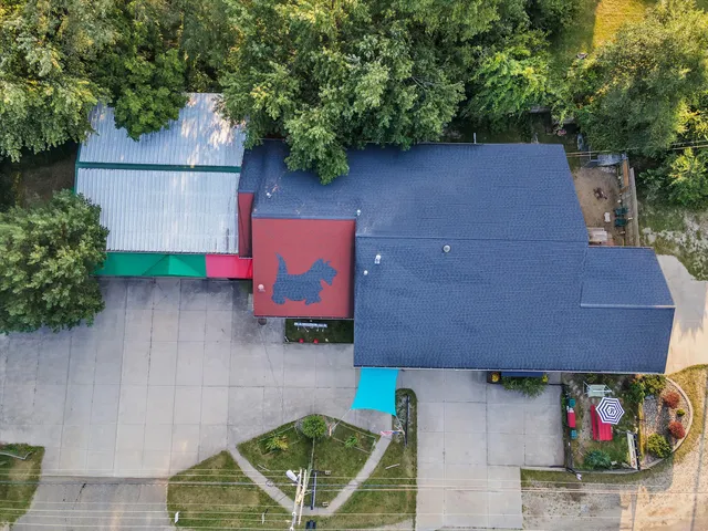 $650,000 | 2639 South 3rd Street, Niles, MI 49120