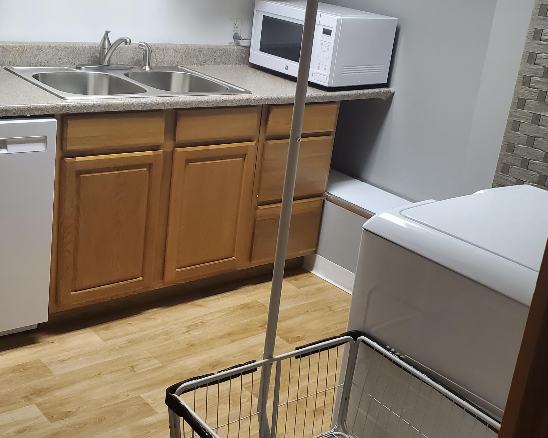 2639 South 3rd Street Niles, MI 49120 - Photo 79 of 92 C kitchen