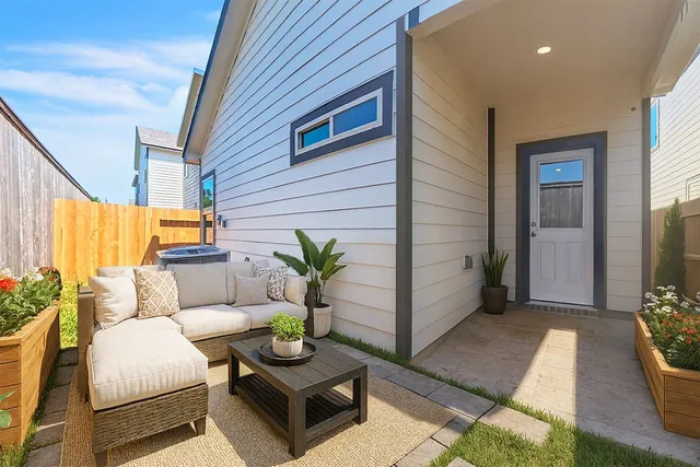 $265,400 | 14131 Mellow Pne Court, Houston, TX 77032