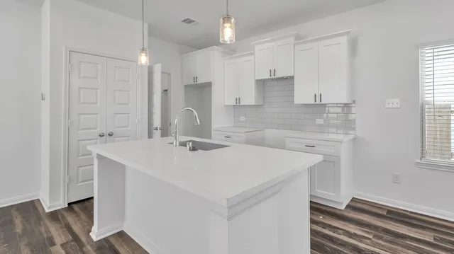 $265,400 | 14131 Mellow Pne Court, Houston, TX 77032