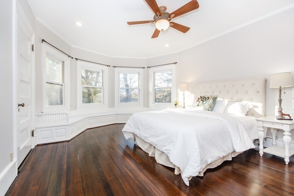 31 Winthrop Road, Unit 31 Brookline, MA 02445 - Photo 7 of 14
