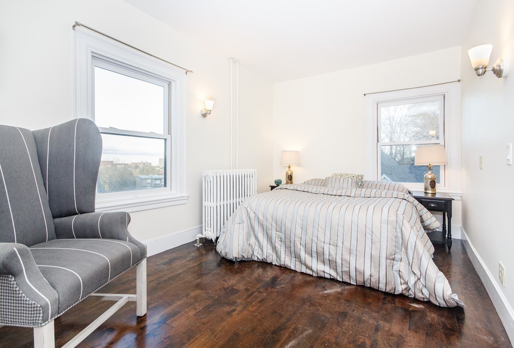 31 Winthrop Road, Unit 31 Brookline, MA 02445 - Photo 9 of 14