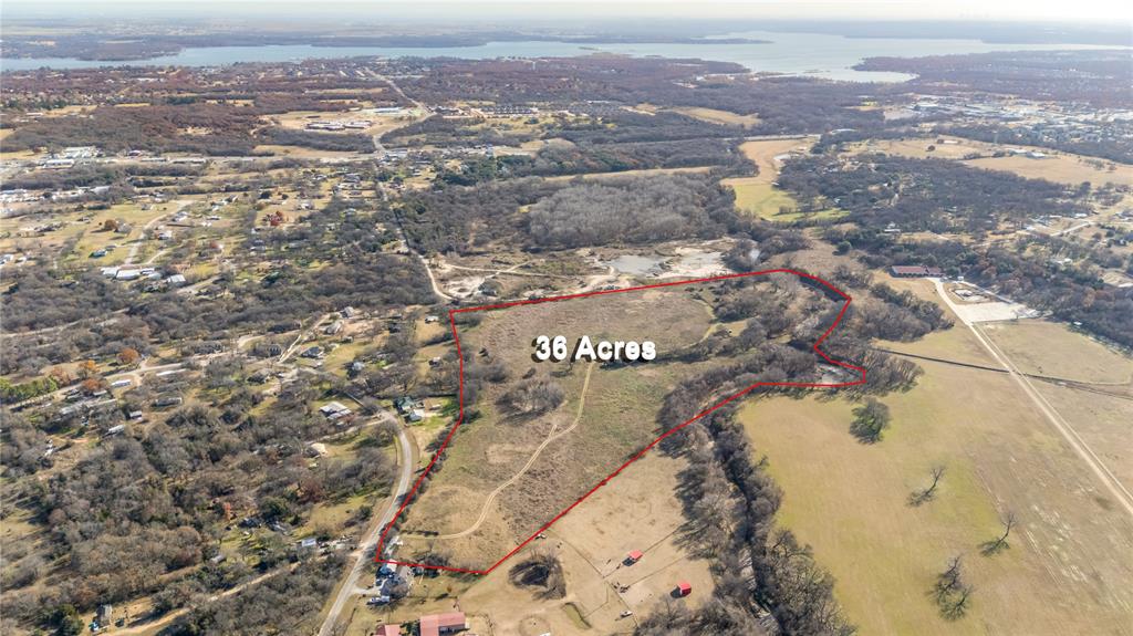 1170 Arvel Circle, Unit A Azle, TX 76020 - Photo 4 of 12 a view of city