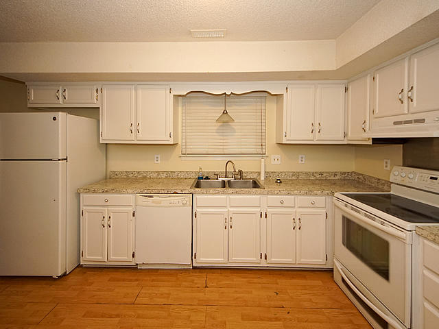 129 State Rd S-8-922 Moncks Corner, SC 29461 - Photo 7 of 21
