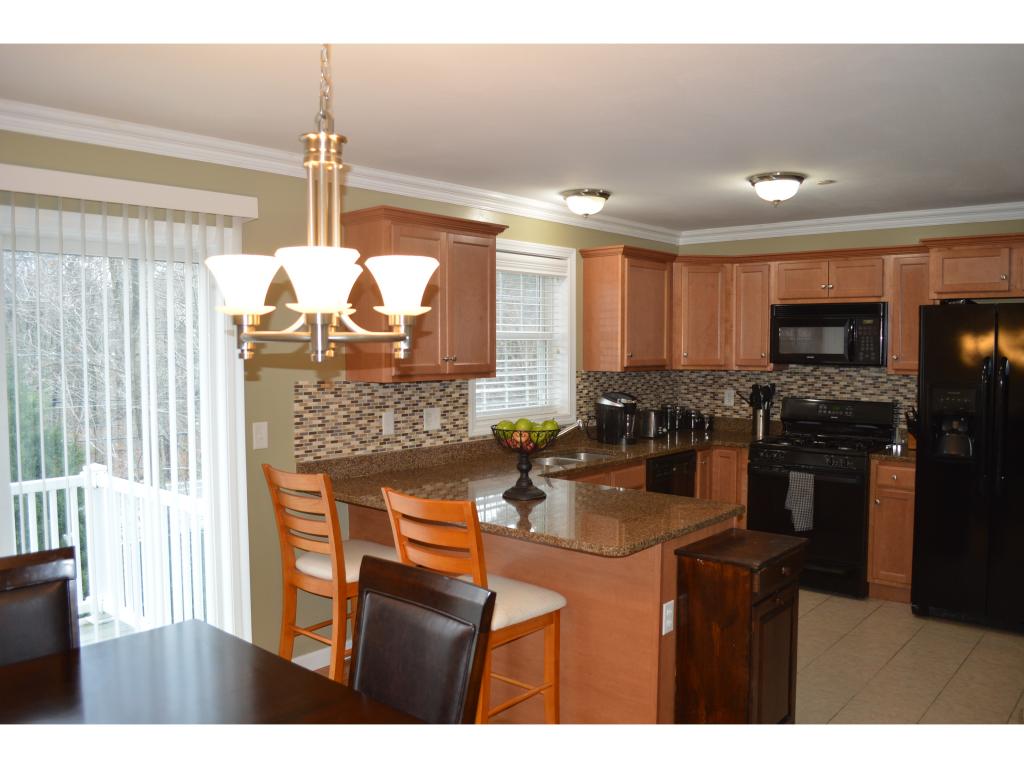 55 B Windham Road, Unit B Hudson, NH 03051 - Photo 3 of 21