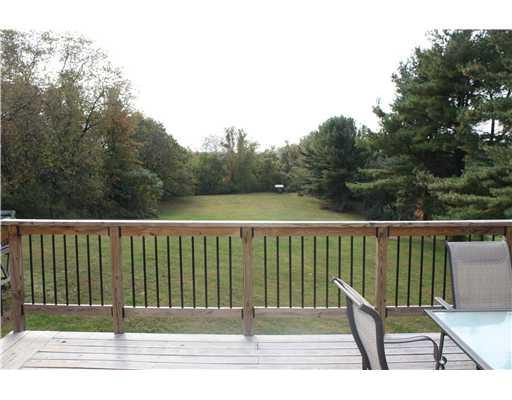 2013 Scheffel Road Franklin Park, PA 15237 - Photo 5 of 16 Yard/Garden.