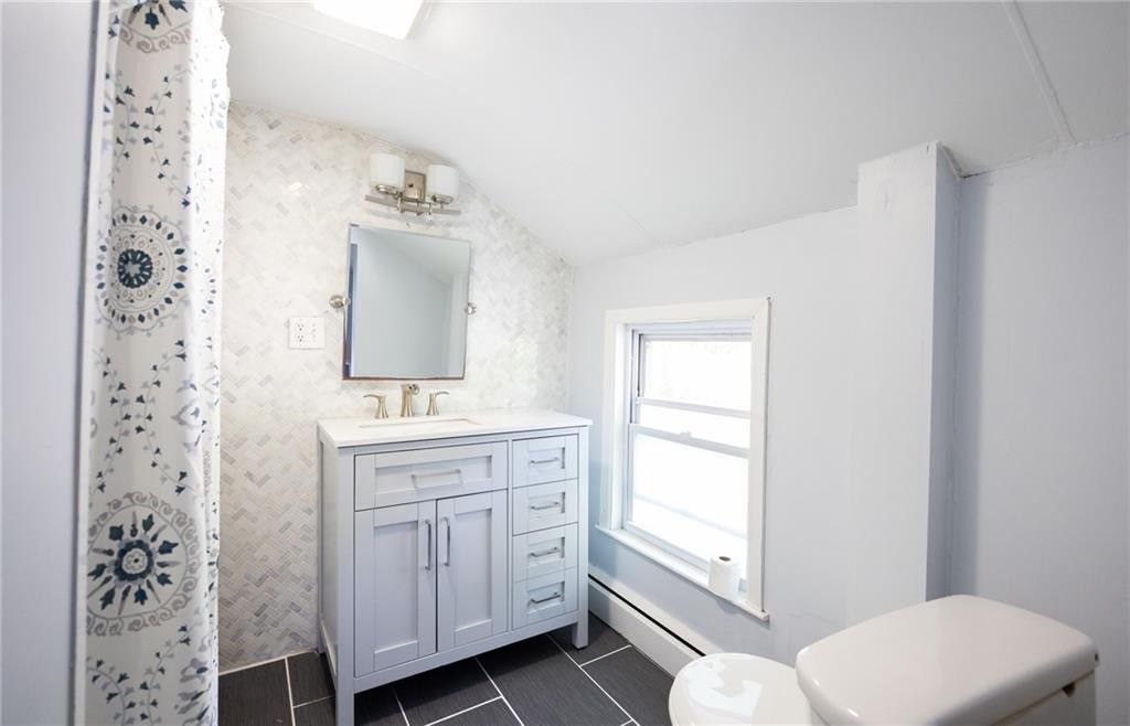 32 Carder Road Warwick, RI 02889 - Photo 19 of 25