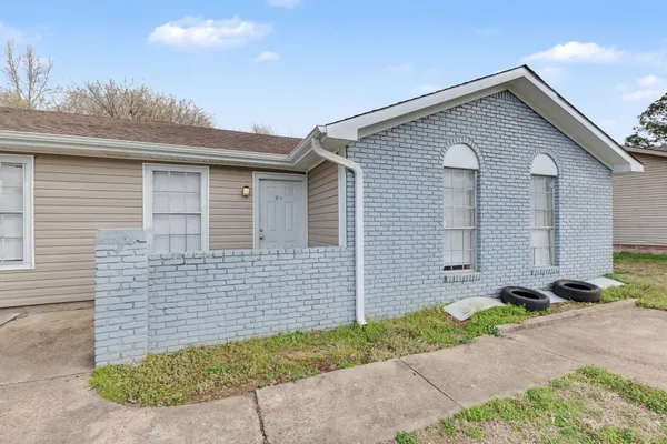 $214,900 | 51 Carolane Drive, Jackson, TN 38305