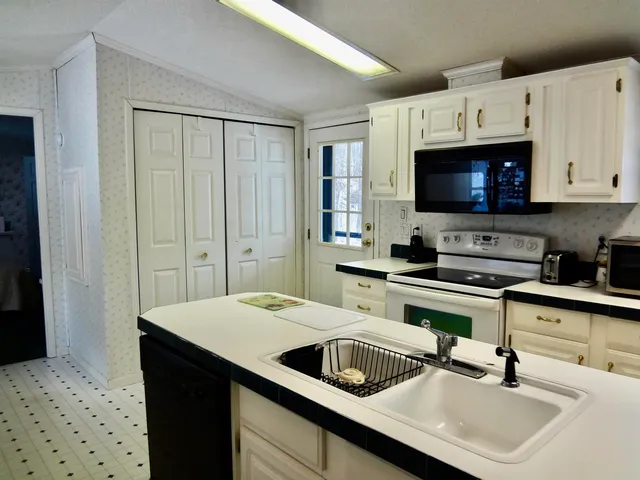 $175,000 | 329 Darby Drive, Belmont, NH 03220