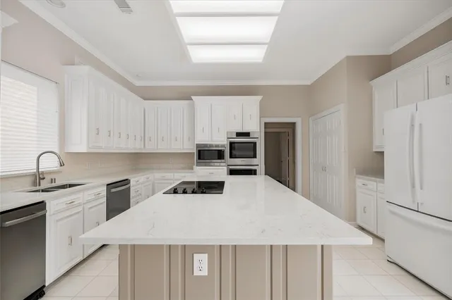 $1,075,000 | 5852 Bridle Bend Court, Plano, TX 75093