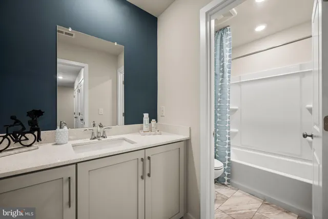 $452,980 | 826 Graphite Drive, Phoenixville, PA 19460