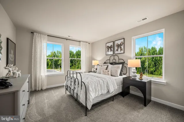 $452,980 | 826 Graphite Drive, Phoenixville, PA 19460