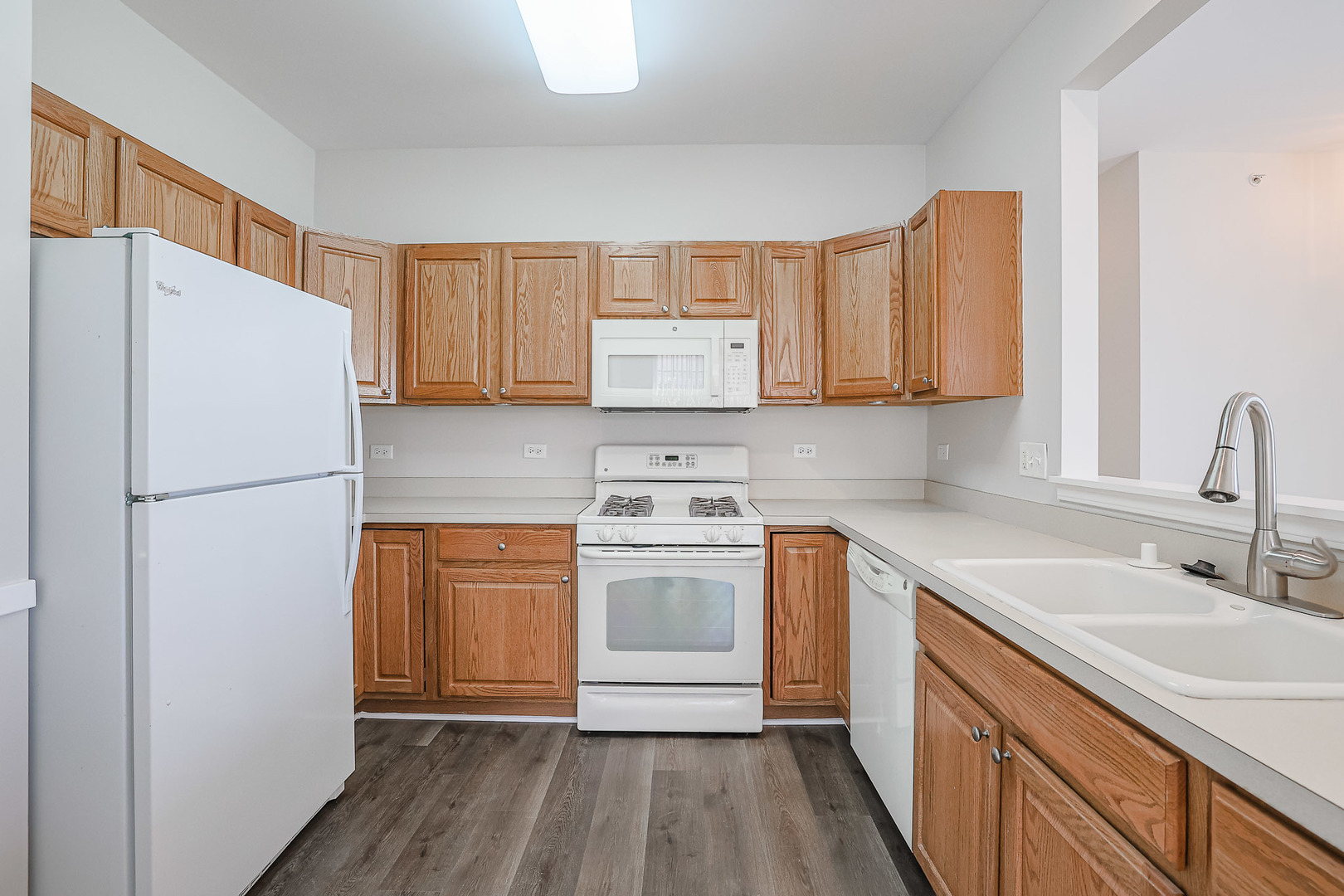 13580 Hemlock Road Huntley, IL 60142 - Photo 8 of 24
