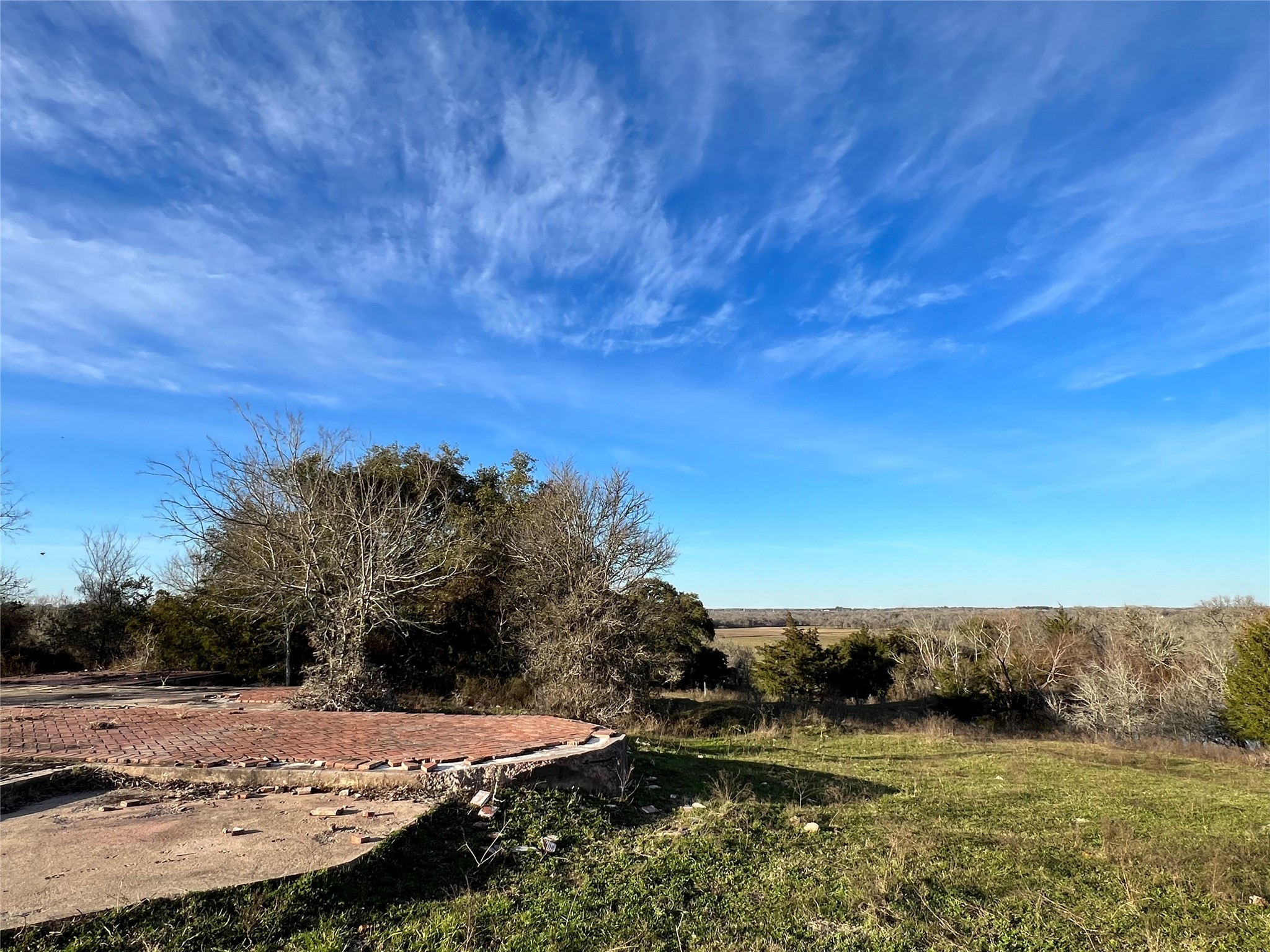 10021 Oil Field Road Brenham, TX 77833 - Photo 11 of 14 a view of a beach with a yard
