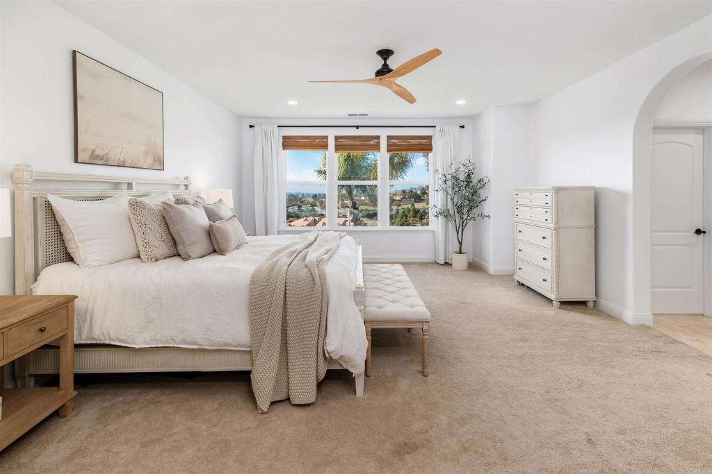 7915 Corte Penca Carlsbad, CA 92009 - Photo 30 of 60