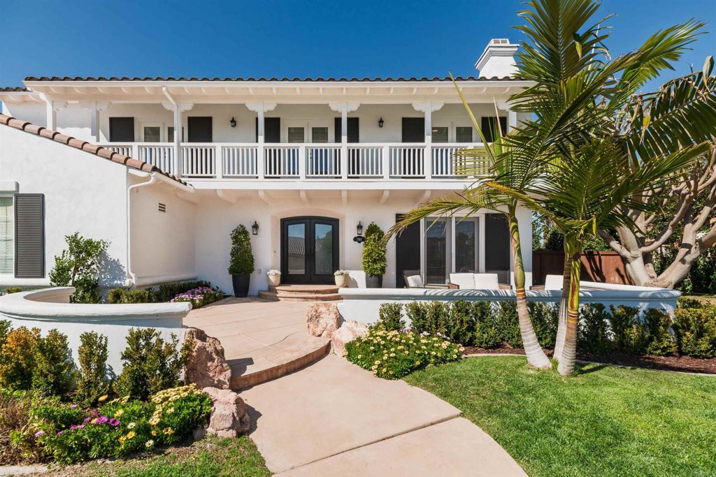 7915 Corte Penca Carlsbad, CA 92009 - Photo 5 of 60