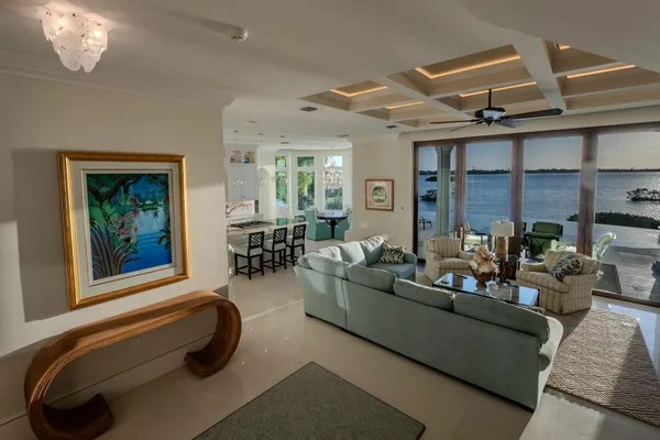 $6,200,000 | 42 Cannon Royal Drive, Key West, FL 33040