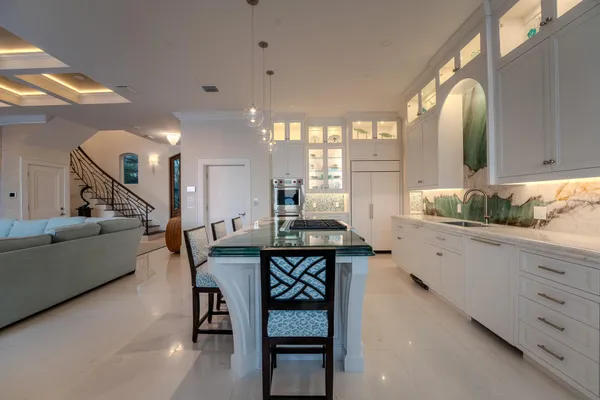 $6,200,000 | 42 Cannon Royal Drive, Key West, FL 33040