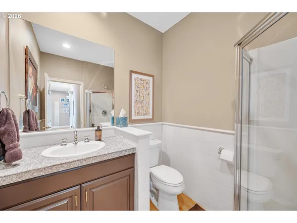 $1,099,000 | 2530 Beacon Hill Drive, West Linn, OR 97068