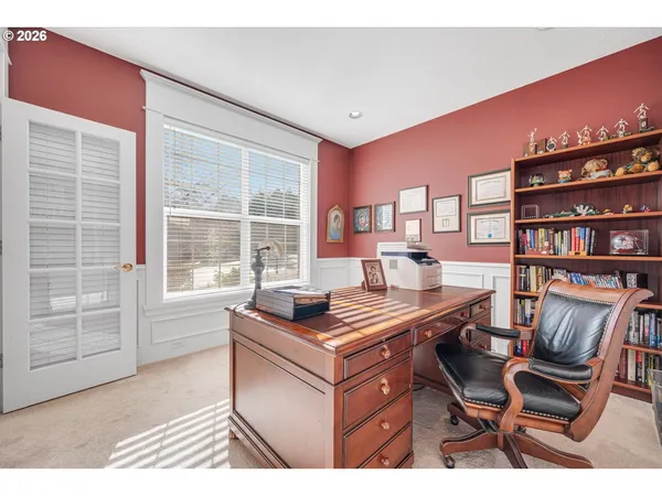 $1,099,000 | 2530 Beacon Hill Drive, West Linn, OR 97068