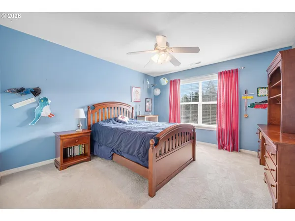 $1,099,000 | 2530 Beacon Hill Drive, West Linn, OR 97068