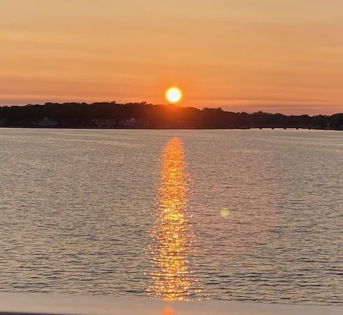 $549,900 | 400 Lakeview Court, Unit 19C, Spring Lake, MI 49456