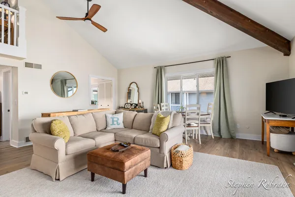$549,900 | 400 Lakeview Court, Unit 19C, Spring Lake, MI 49456
