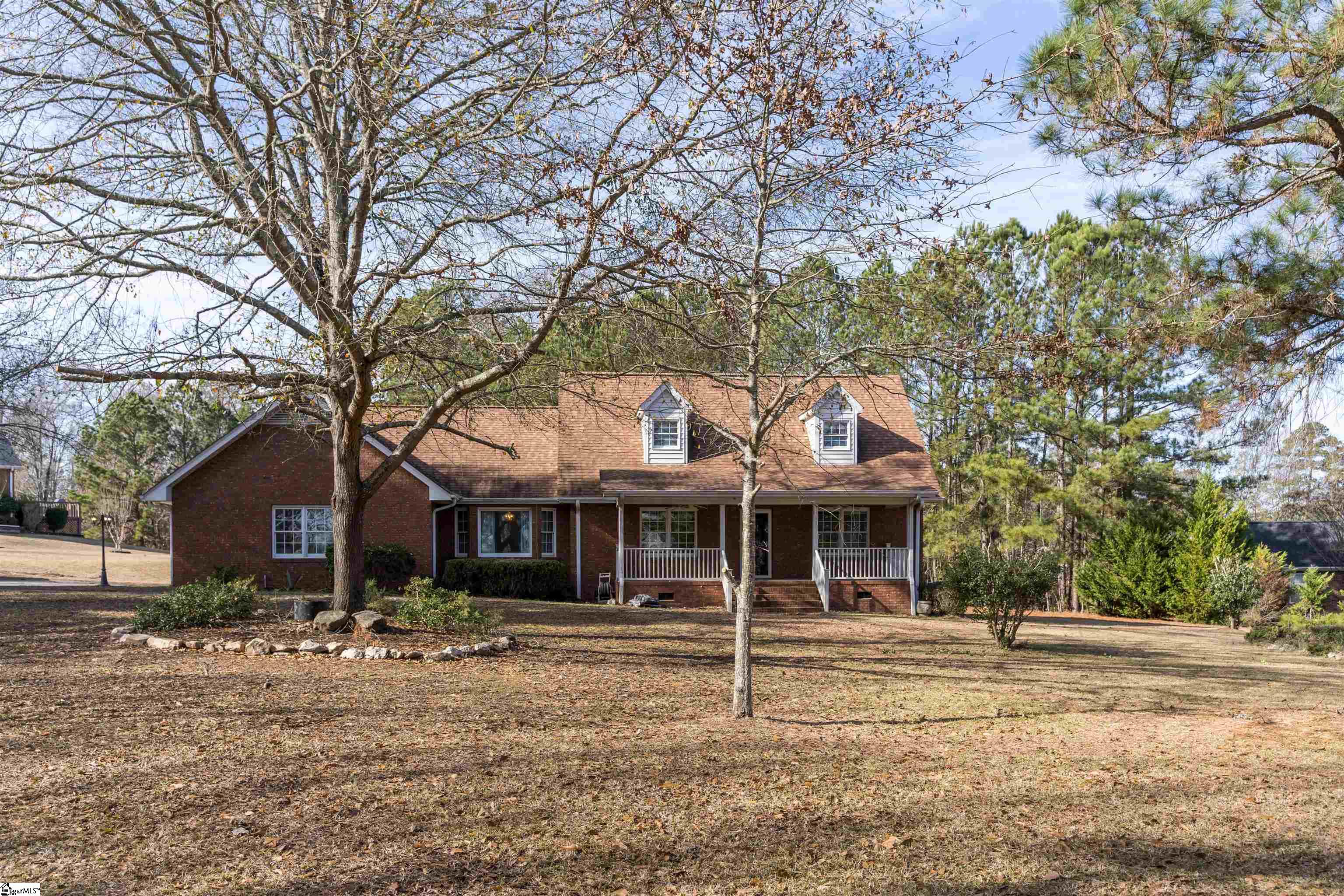 302 Watersedge Road Greenwood, SC 29649 - Photo 4 of 35