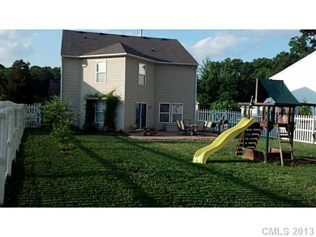 954 Poplar Forest Ridge Clover, SC 29710 - Photo 3 of 13 Gallery Image 3