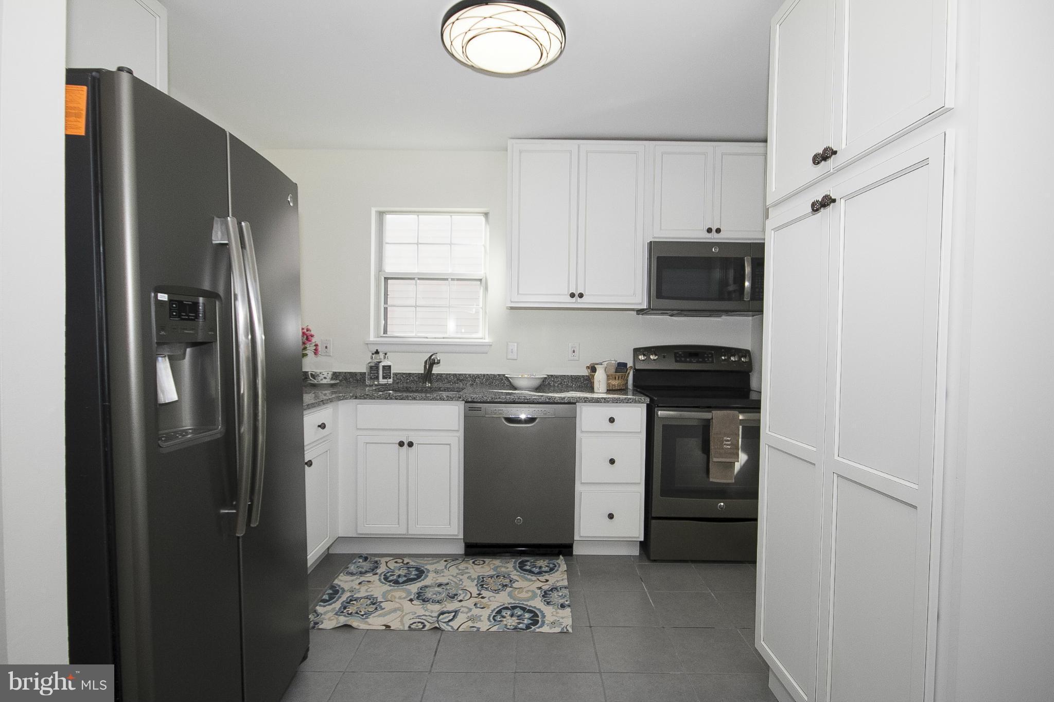 7206 Graces Quarters Road Middle River, MD 21220 - Photo 2 of 27 Kitchen