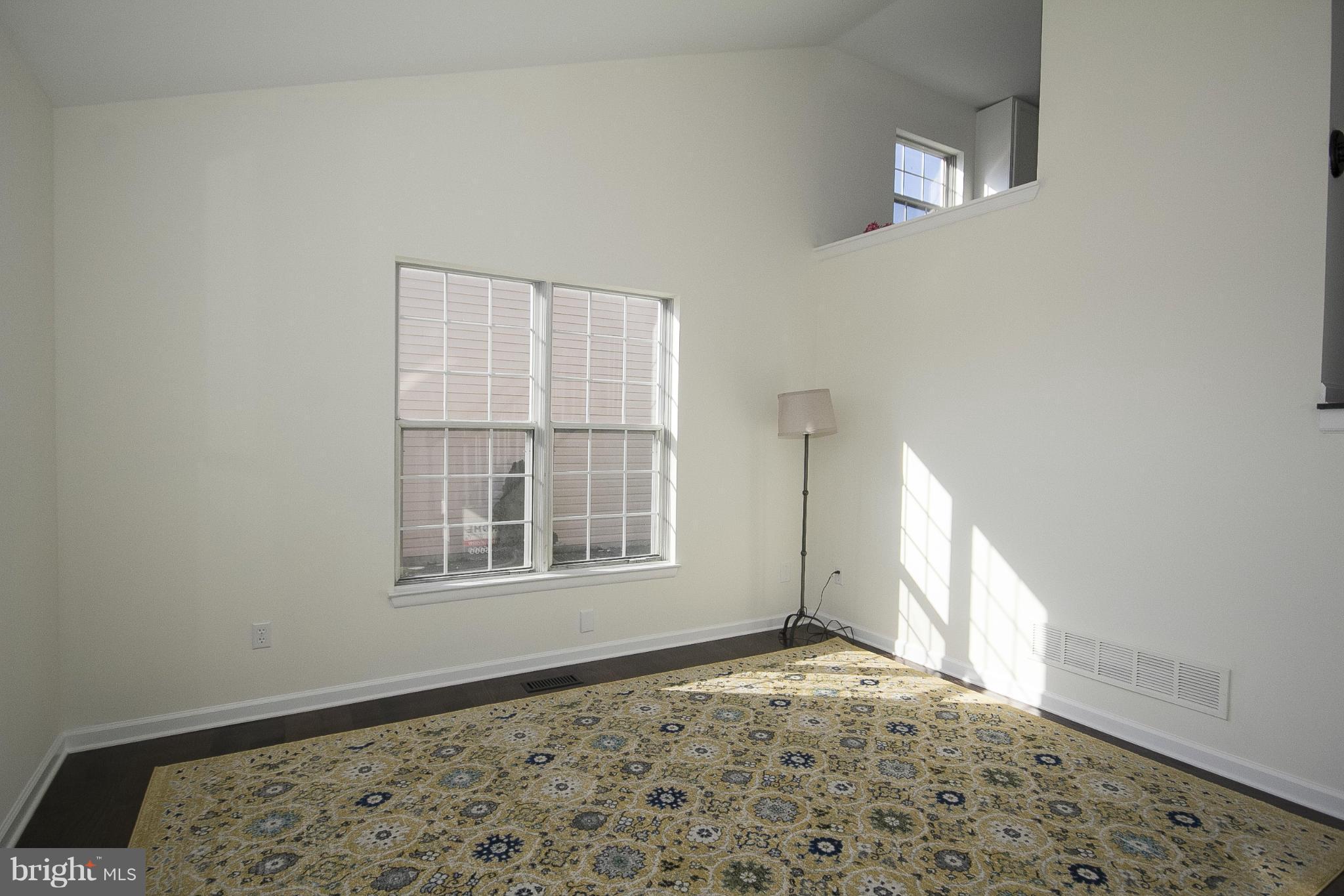 7206 Graces Quarters Road Middle River, MD 21220 - Photo 14 of 27 Living Room