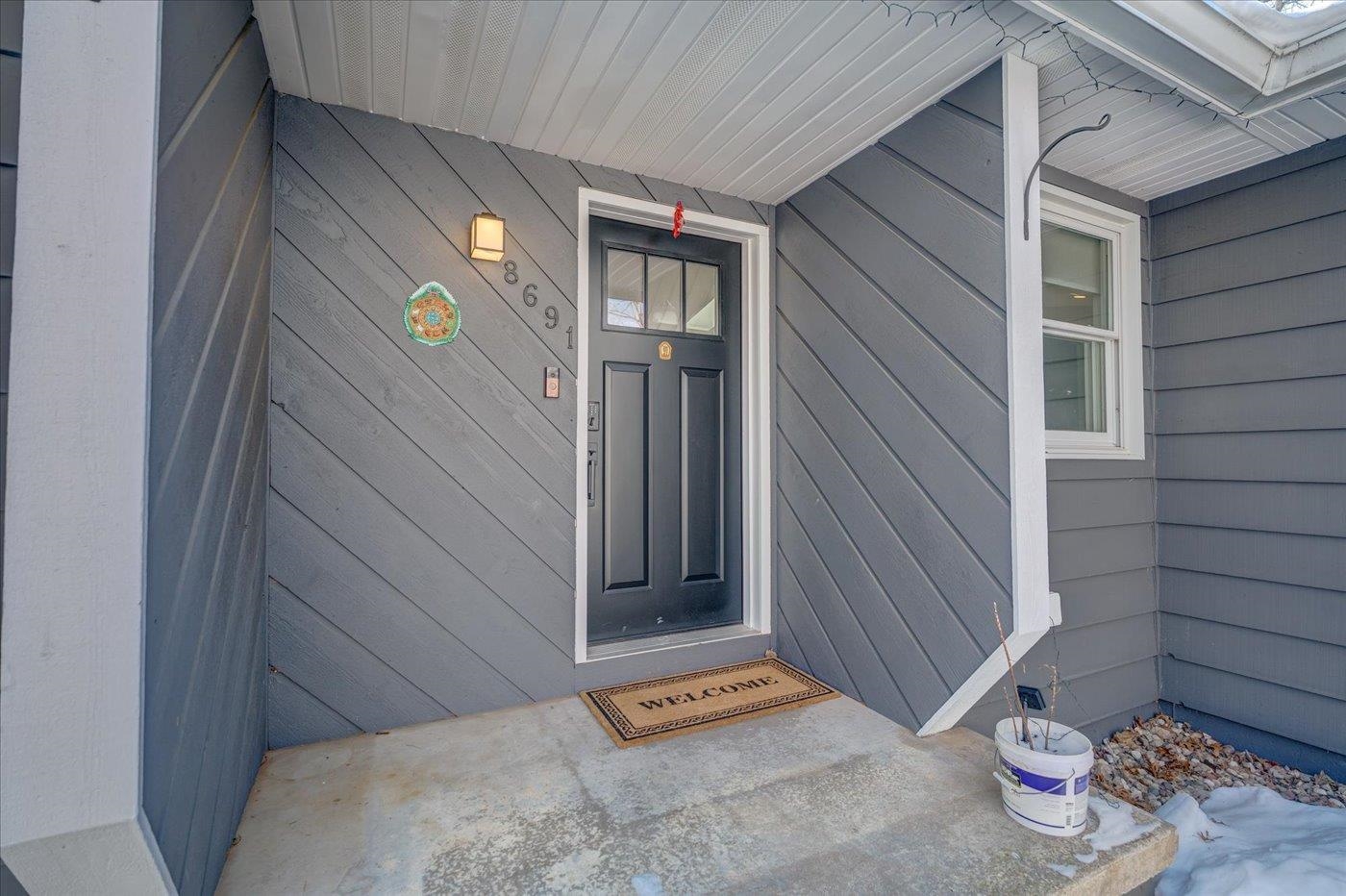 8691 Plainfield Road Middleton, WI 53562 - Photo 3 of 35