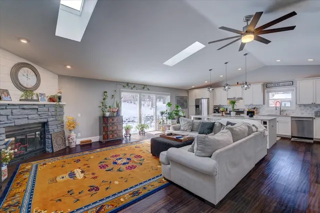 $688,888 | 8691 Plainfield Road, Middleton, WI 53562