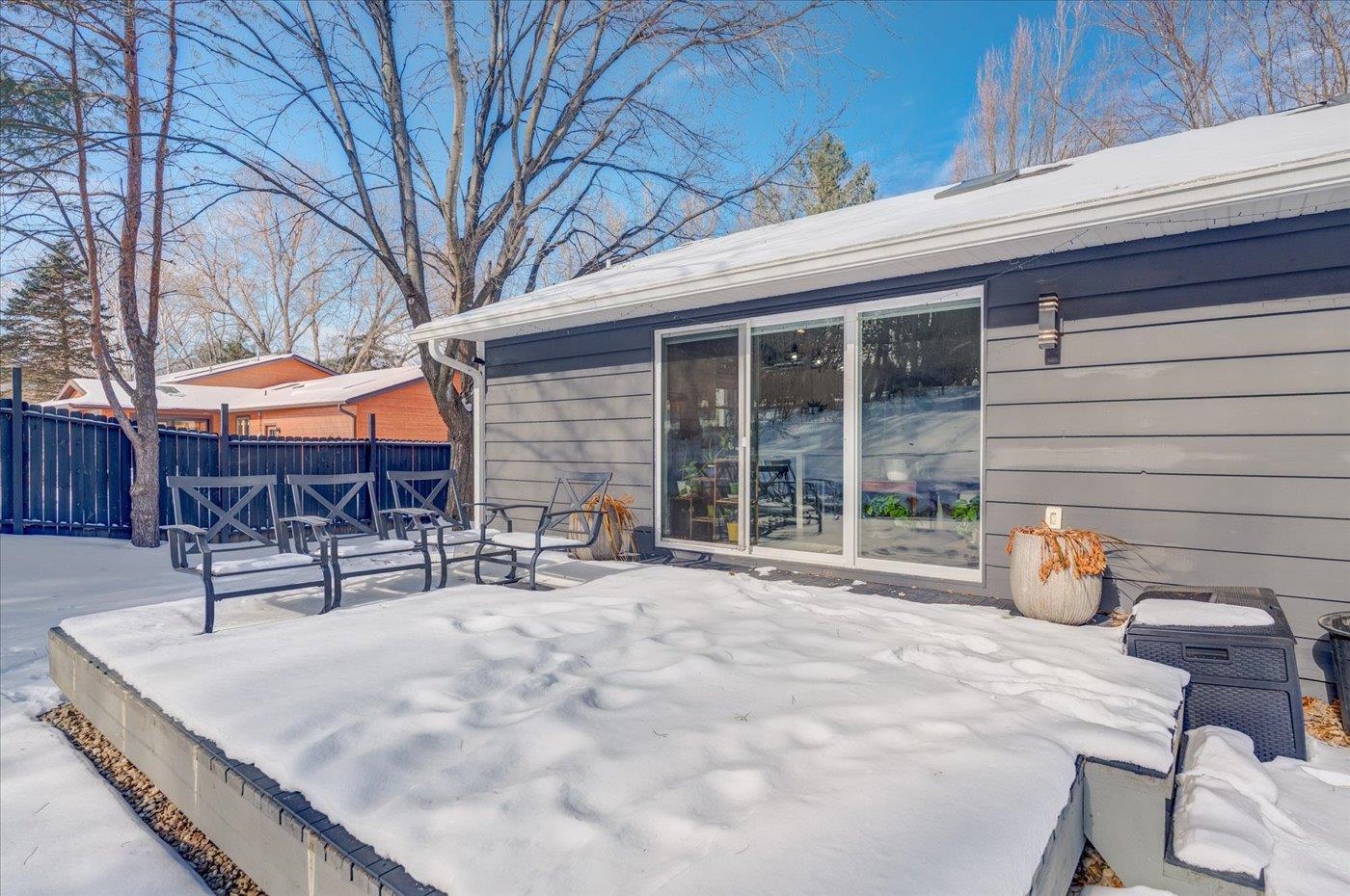 8691 Plainfield Road Middleton, WI 53562 - Photo 8 of 35