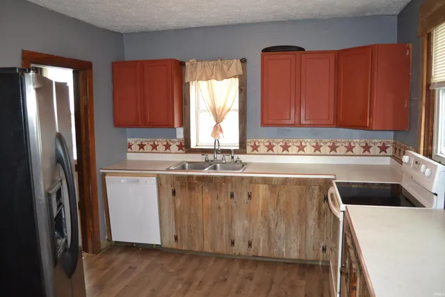 $160,000 | 9978 Highway 119, Monticello, IN 47960