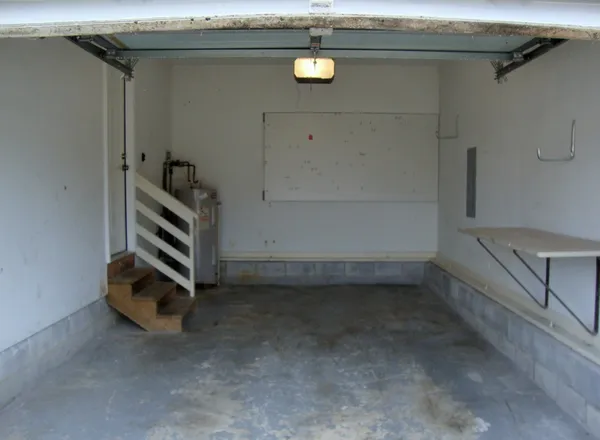 $1,600 | 994 Roedeer Drive, Clarksville, TN 37042