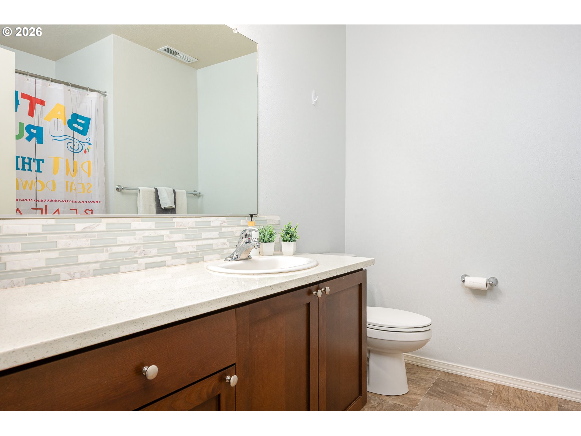 17170 South Holcomb Road Oregon City, OR 97045 - Photo 14 of 40 Gallery Image 14
