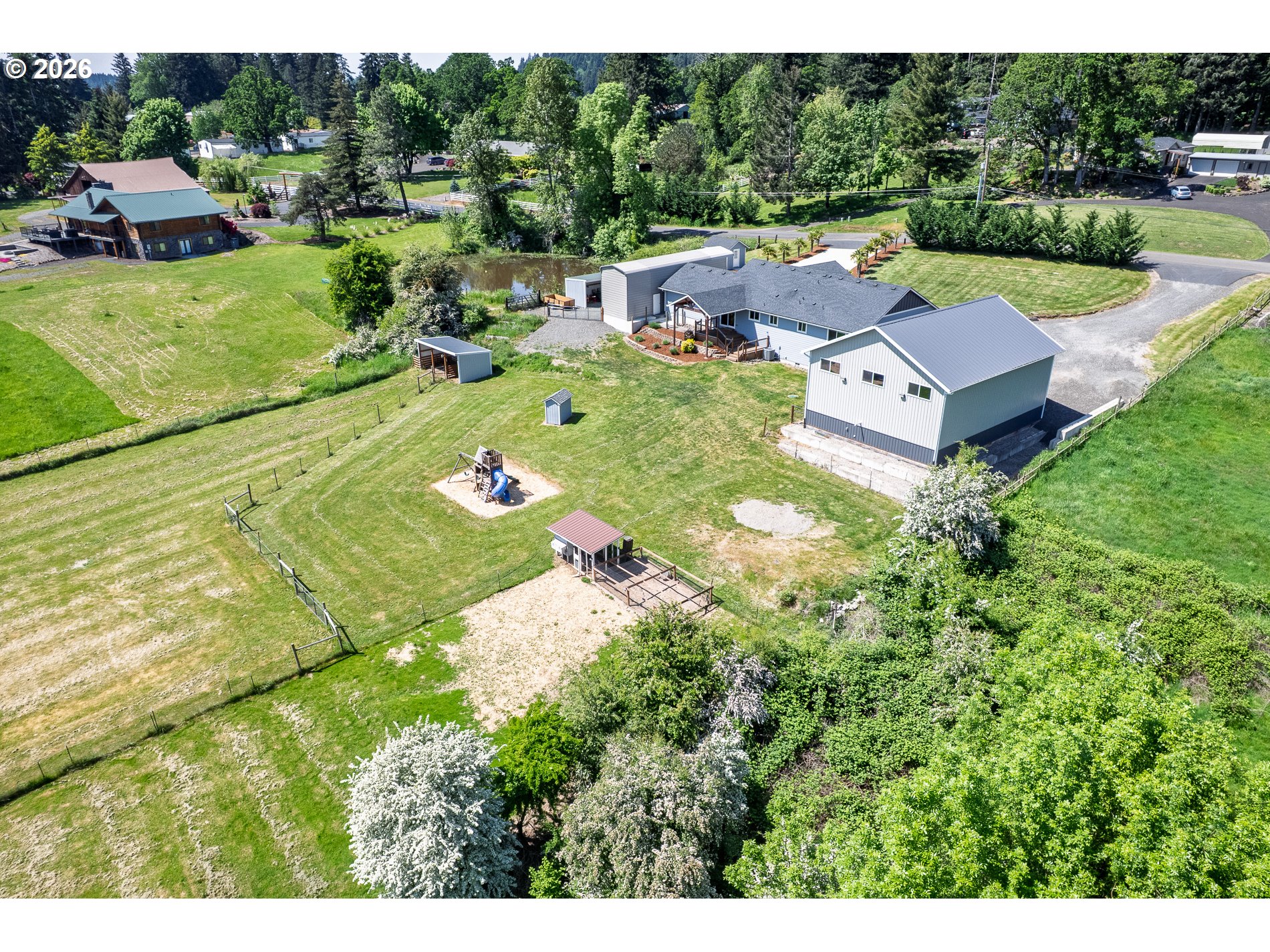 17170 South Holcomb Road Oregon City, OR 97045 - Photo 36 of 40 Gallery Image 36